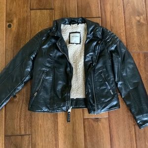 Girls Abercrombie leather jacket size 7/8